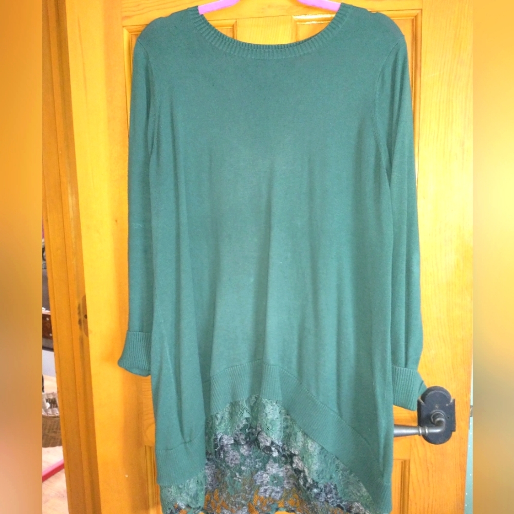 Women's sweater